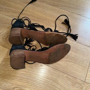 Elegant Black Lace-Up Women's Shoes